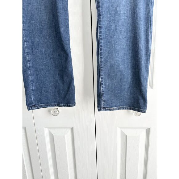 Levi's Jeans Womens Plus Size 22W Blue Wash Mid Rise Straight Denim - Picture 4 of 12